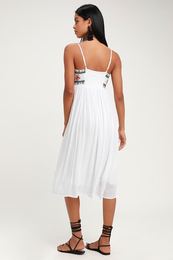 Breezy White Cocktail Dress